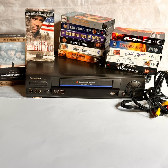 Panasonic VCR player &VHS tapes movies bundles - Picture 5 of 16